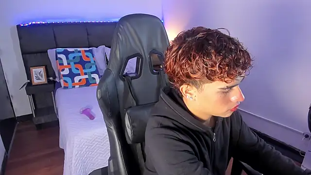 Aiiden 15 online show from December 2025 12:54:01 PM