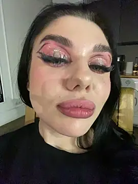 MaeveMoon online show from February 2026 05:55:02 PM