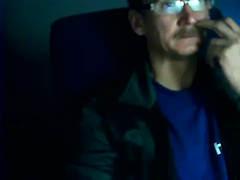 igracek30 online show from March 2026 05:39:01 PM