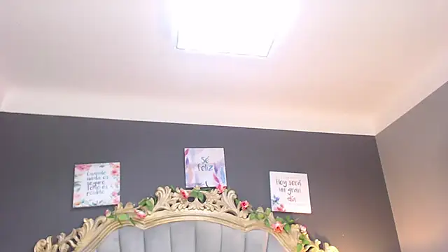 LindaBird online show from February 2025 10:48:01 PM