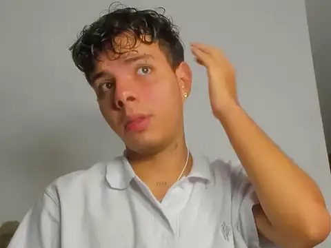 Alessandro 1610 online show from March 2026 06:15:01 AM