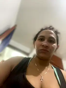 Carola-Ross online show from November 2025 05:34:01 PM