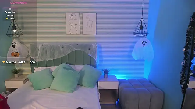 abby apple online show from October 2025 01:43:02 PM