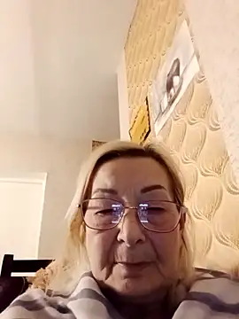 SophiaSky6037 online show from February 2025 12:49:02 PM