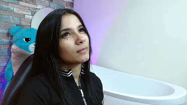 Snapshot of Gaby_tay1 chatting on March 2026 03:33:01 AM Gaby tay1 online show from March 2026 03:33:01 AM