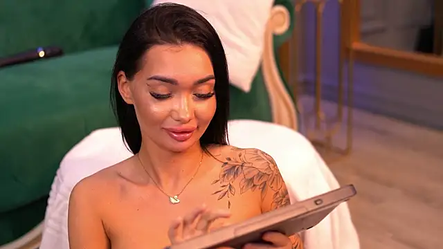 SashaFerrera online show from March 2025 06:43:02 PM