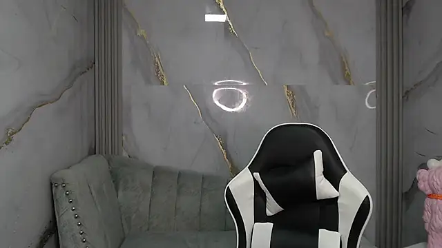 Bily Takure v online show from November 2025 03:15:01 AM