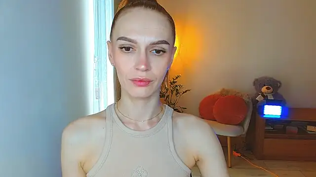 Lady Sunshine  online show from April 2026 07:18:01 AM