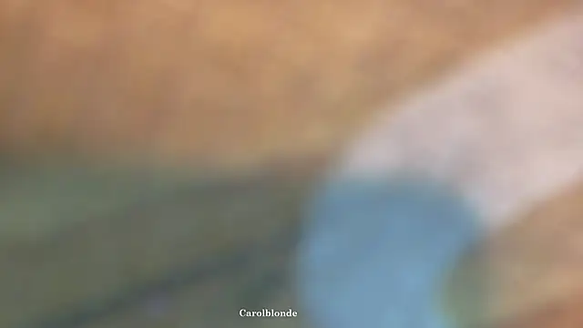 Snapshot of Carolblonde chatting on April 2026 12:24:01 AM Carolblonde online show from April 2026 12:24:01 AM