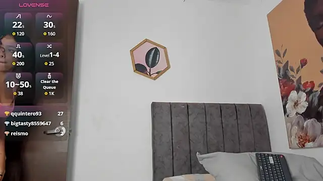 Dhalila  online show from September 2025 12:39:02 PM