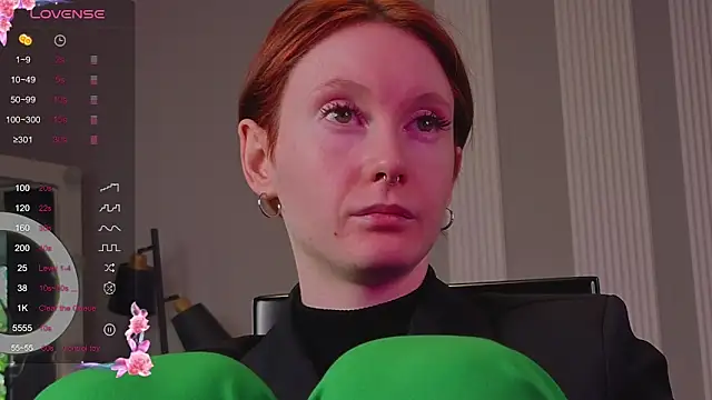 Snapshot of JoYung chatting on September 2025 04:13:02 AM JoYung online show from September 2025 04:13:02 AM