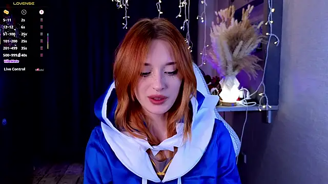 Hisoka akerley online show from April 2026 09:39:33 PM