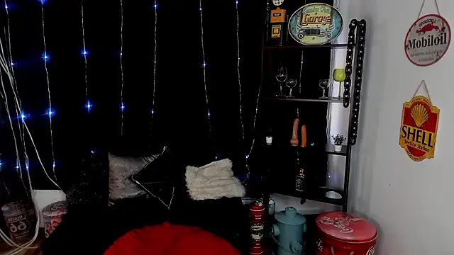 anuvyz miller  online show from March 2026 12:52:01 PM