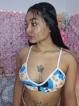 Lynda Bonnie online show from February 2026 03:06:02 PM