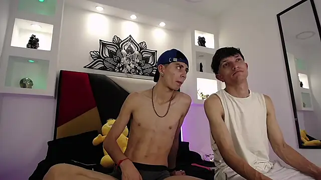 MaikyCooper online show from February 2025 07:42:02 AM