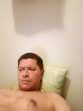 machoactivo1 online show from February 2025 06:40:01 AM