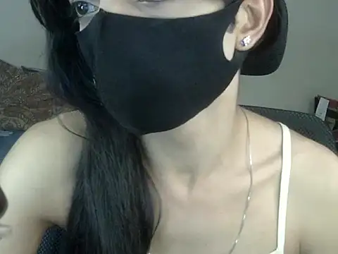 YourCDBitch online show from October 2025 08:07:02 PM