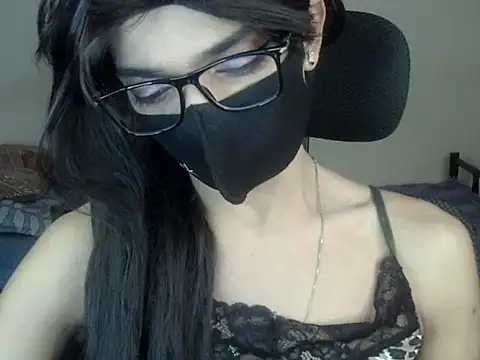 YourCDBitch online show from October 2025 07:01:02 PM