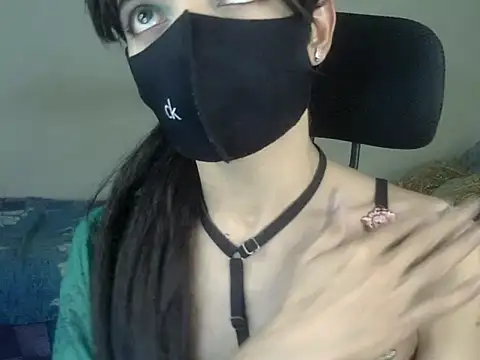 YourCDBitch online show from October 2025 07:12:02 PM