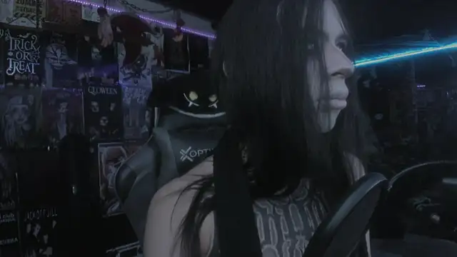 Snapshot of rotten_dreams chatting on March 2025 10:48:02 PM rotten dreams online show from March 2025 10:48:02 PM