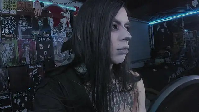 Snapshot of rotten_dreams chatting on November 2025 11:04:02 PM rotten dreams online show from November 2025 11:04:02 PM