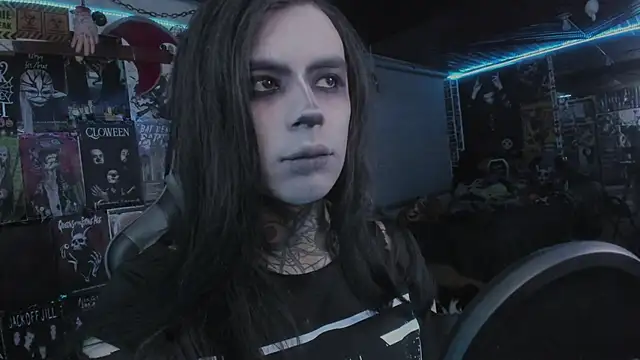 Snapshot of rotten_dreams chatting on November 2025 11:14:02 PM rotten dreams online show from November 2025 11:14:02 PM