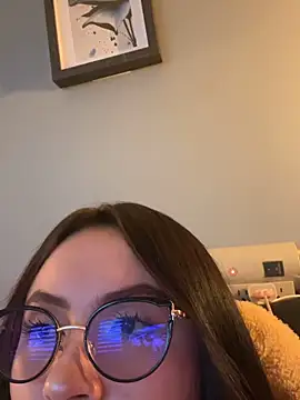 ValentinaOrtiz3 online show from May 2026 10:48:01 PM