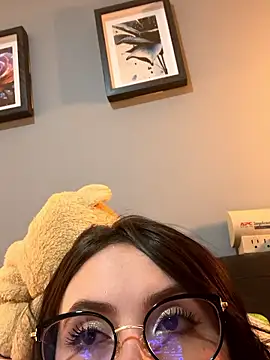 ValentinaOrtiz3 online show from May 2026 10:40:02 PM