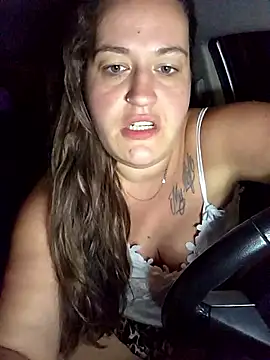 justtess online show from September 2025 09:58:01 PM