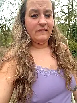 justtess online show from April 2026 03:17:02 PM