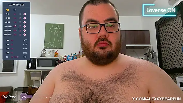 Snapshot of alexxxbear chatting on March 2025 06:39:02 PM alexxxbear online show from March 2025 06:39:02 PM