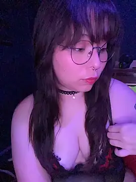 Solo yoss online show from April 2026 06:38:01 AM