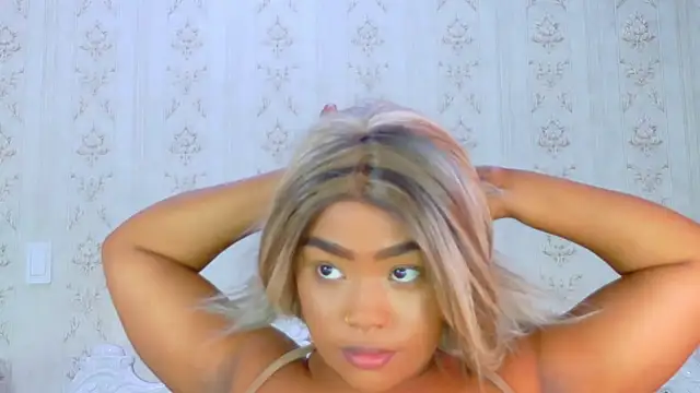 TianahGlow online show from September 2025 08:12:02 PM