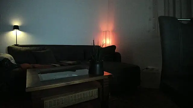 molicaremolicare online show from October 2025 04:51:02 AM