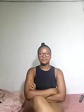 Snapshot of Kylie6lack chatting on February 2025 11:03:02 PM Kylie6lack online show from February 2025 11:03:02 PM