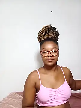 Snapshot of Kylie6lack chatting on October 2025 08:09:02 PM Kylie6lack online show from October 2025 08:09:02 PM