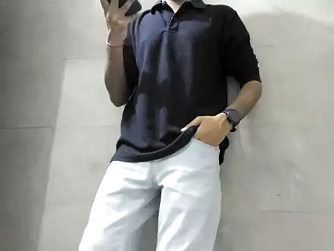 Lustyluckyy online show from October 2025 04:04:01 PM