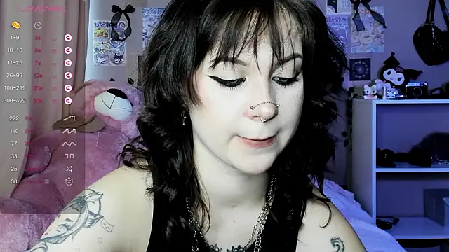 marynixoxo online show from February 2026 10:56:02 AM