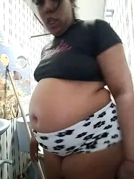 Snapshot of emma_purple_ chatting on March 2025 06:23:02 PM emma purple  online show from March 2025 06:23:02 PM