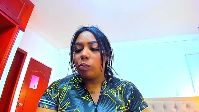 Snapshot of emma_purple_ chatting on September 2025 12:17:02 PM emma purple  online show from September 2025 12:17:02 PM