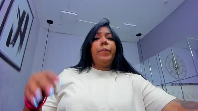 Snapshot of emma_purple_ chatting on October 2025 12:45:01 PM emma purple  online show from October 2025 12:45:01 PM