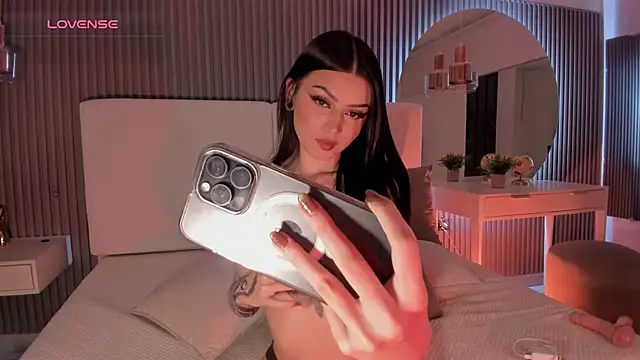 Giselle royy online show from November 2025 08:19:02 PM