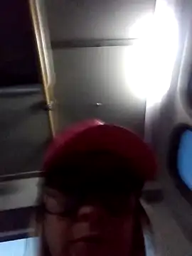 CandieGilson   online show from September 2025 10:39:02 AM