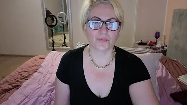 Pumabionda online show from January 2026 03:47:01 PM