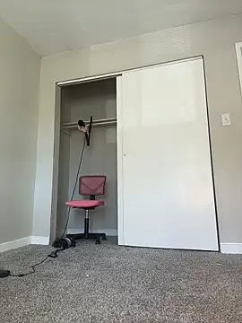 angelicasn0w online show from February 2026 03:22:01 PM