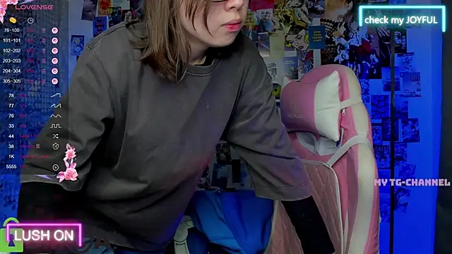 Chio Mio online show from September 2025 02:13:02 AM