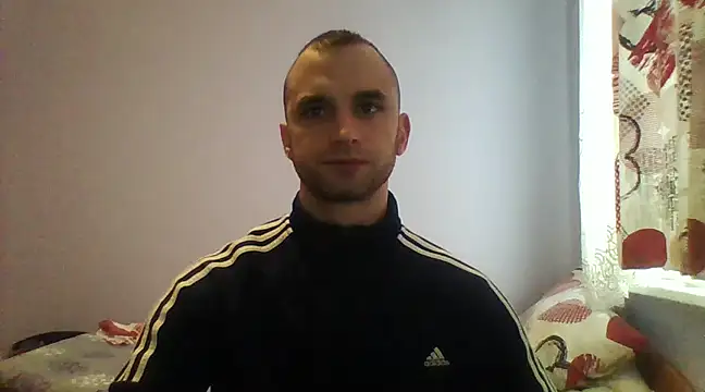 Snapshot of OskarBreno chatting on February 2025 07:24:02 AM OskarBreno online show from February 2025 07:24:02 AM