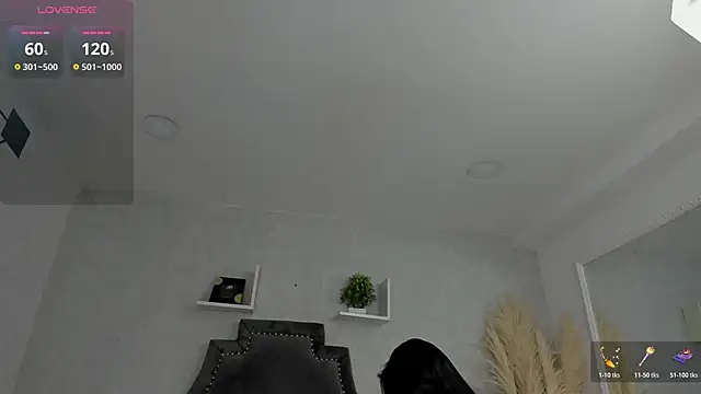 EmiliaRose  online show from December 2025 09:01:02 PM