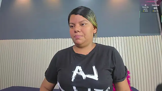 Aida-nicolle online show from October 2025 10:38:01 AM