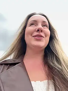 Mona Plus online show from March 2026 10:20:02 AM